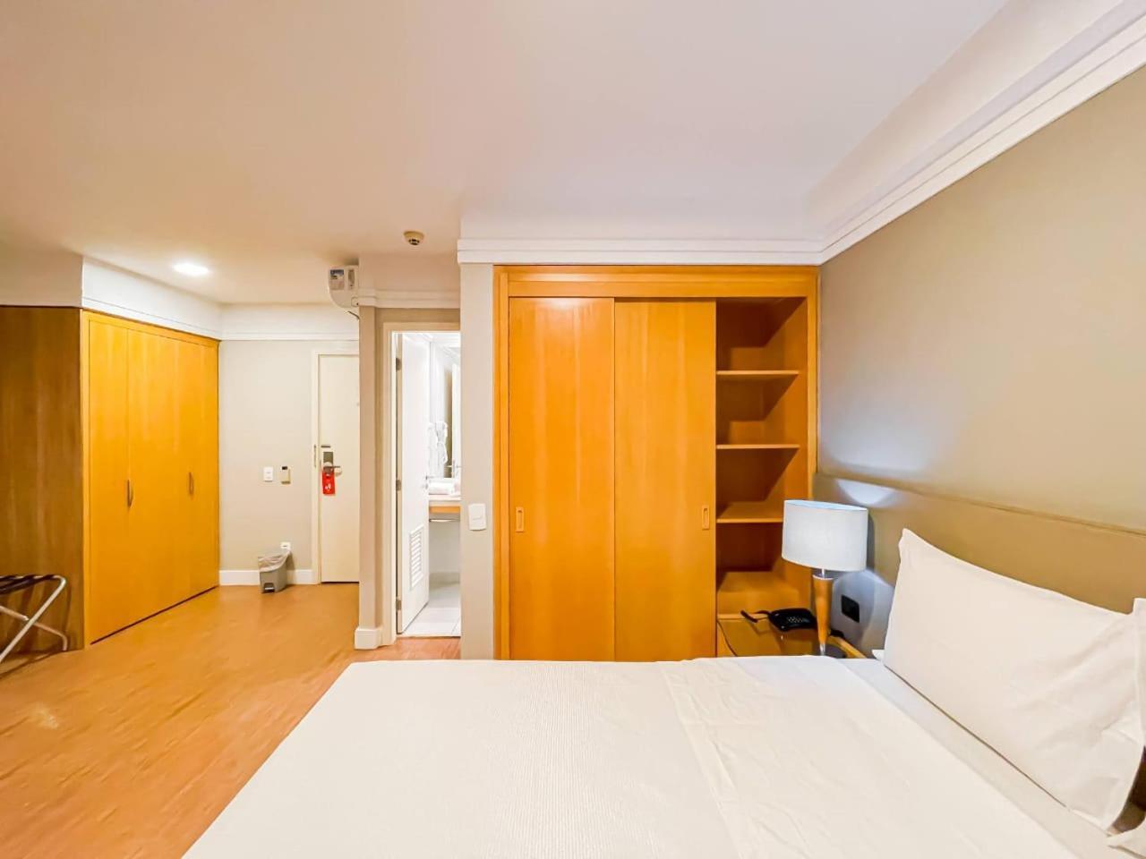 Flat - Rua Bela Cintra Hotel São Paulo Exterior photo
