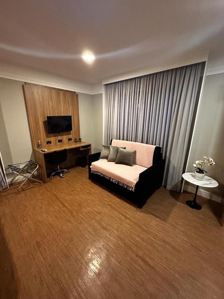 Flat - Rua Bela Cintra Hotel São Paulo Exterior photo